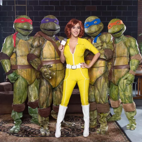 April in her amazing outfit, so sexy!