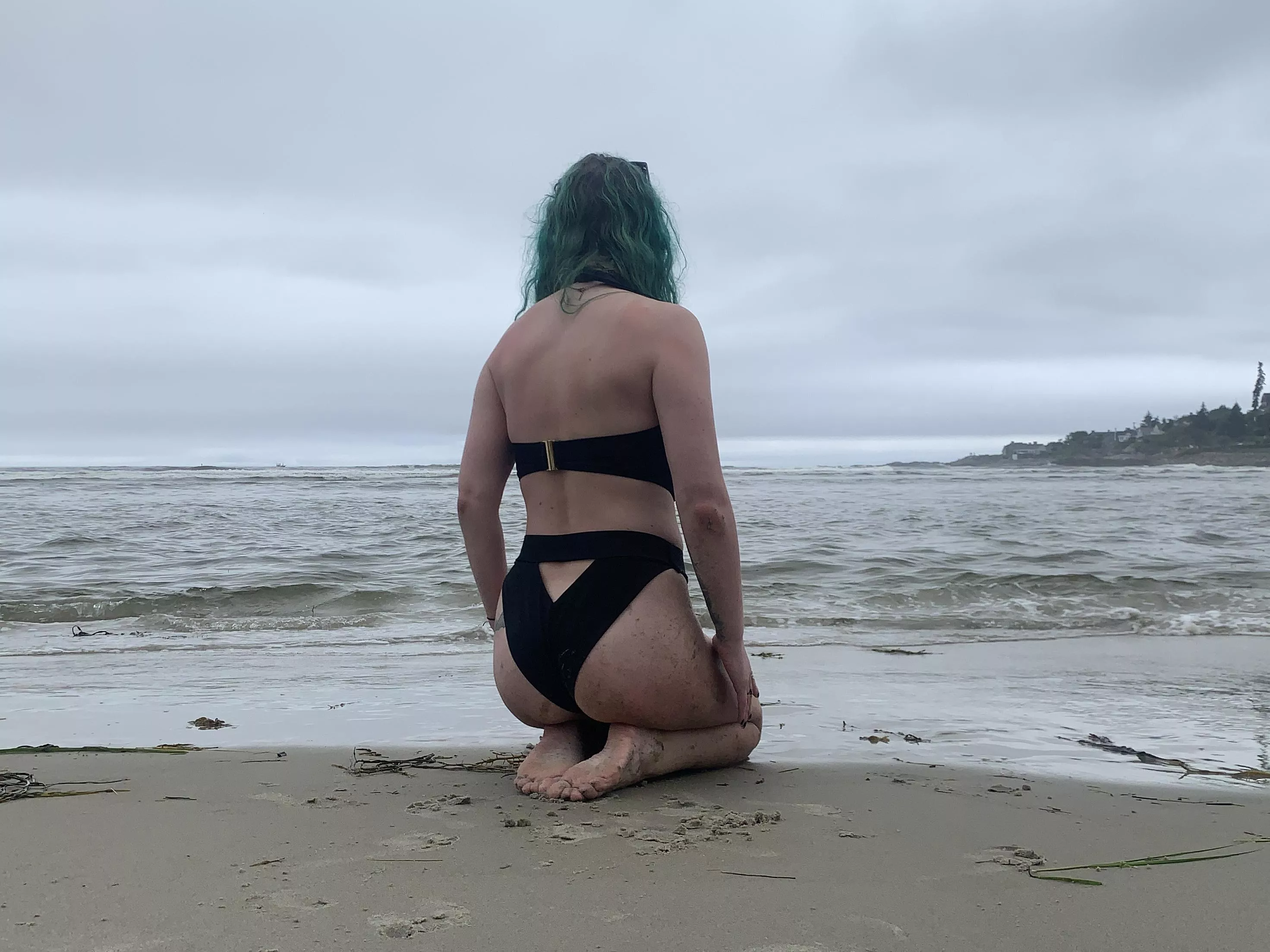 Booty out on the beach