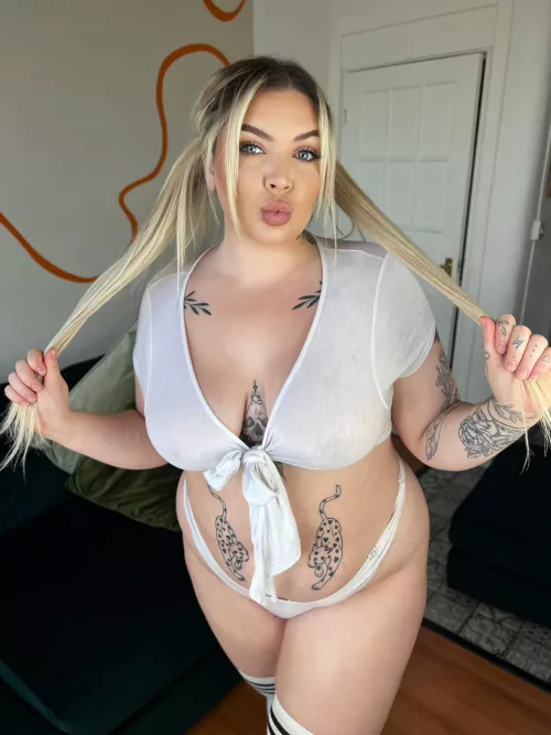 Come have a chill night in with me