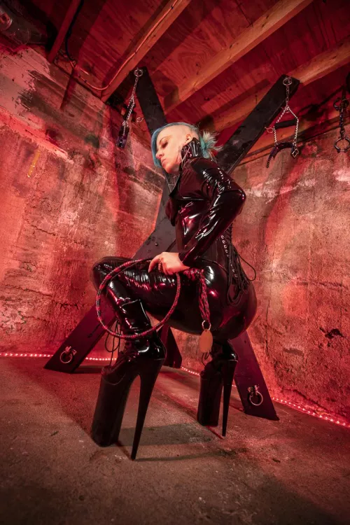 Do I cause chaos in your pants & mind they’re the same thing?