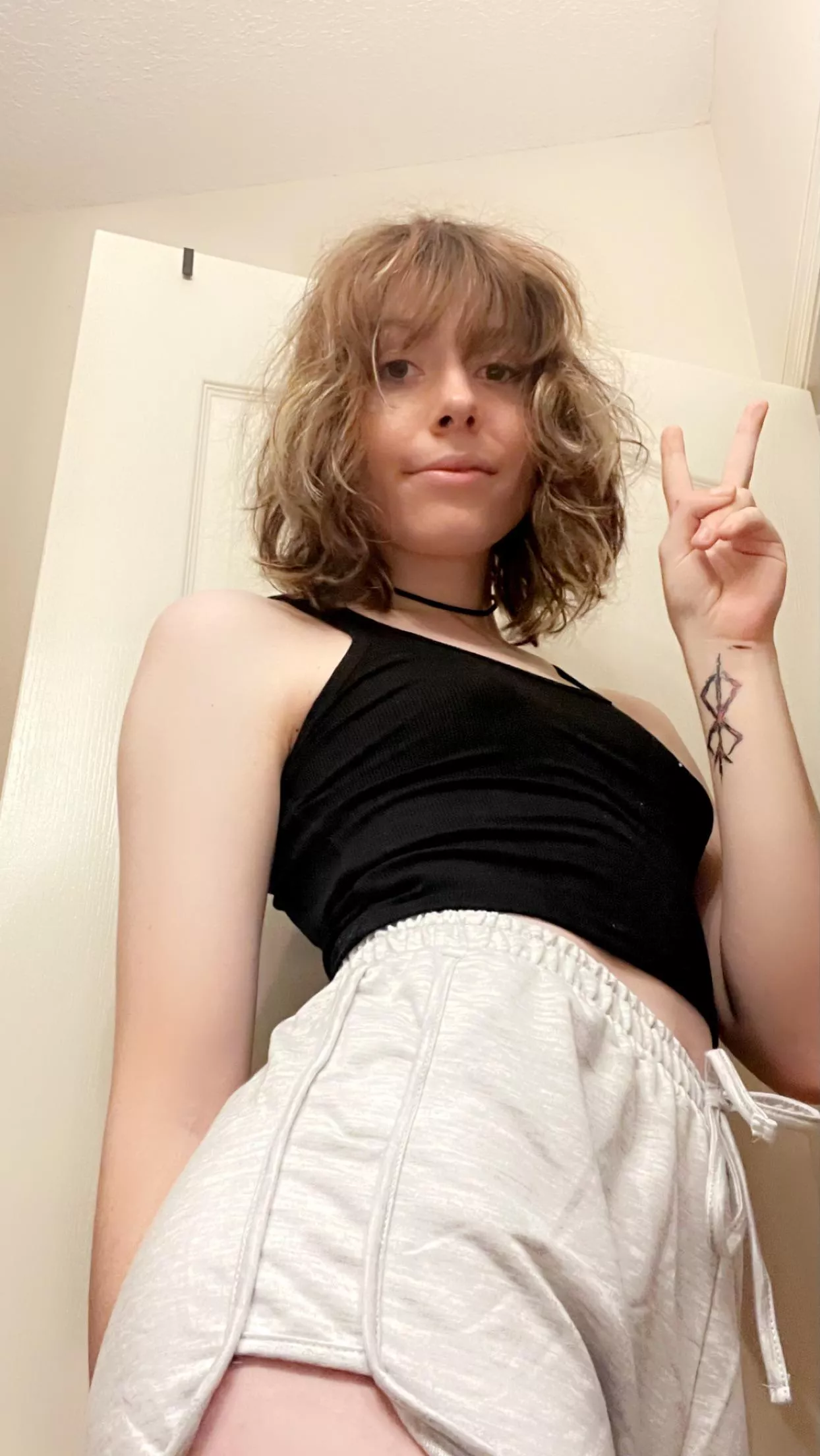 I’ve been told I’m cute, is that true (*•* )