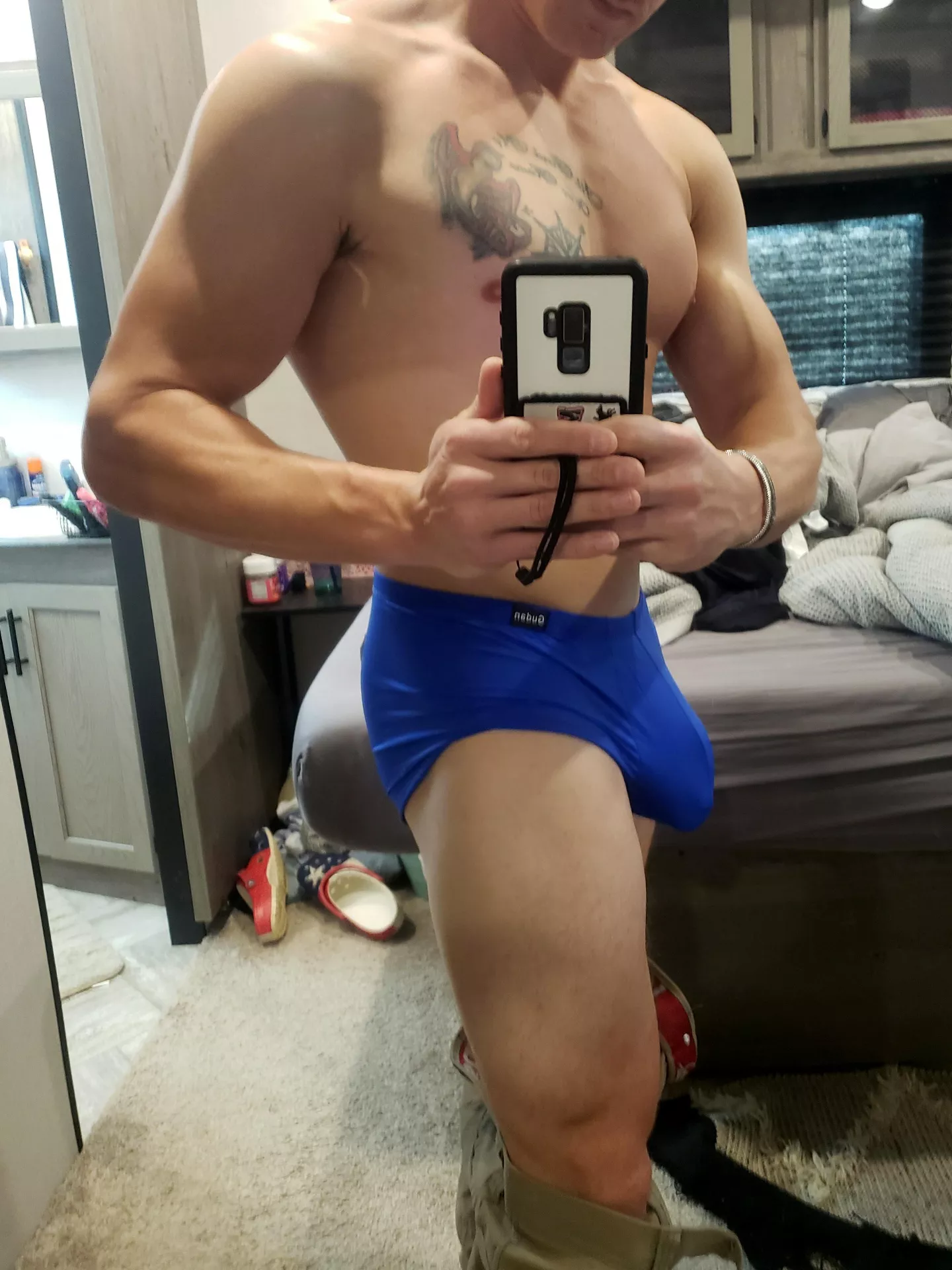 My wife doesn't give me any attention, maybe yall will