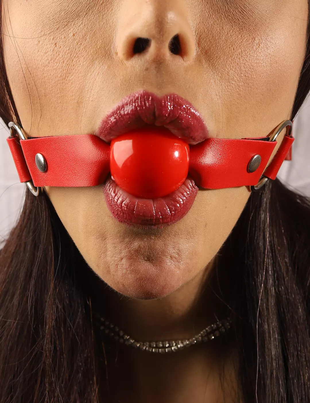 The product shooting keeps going on ... [F]or other angles ...😈