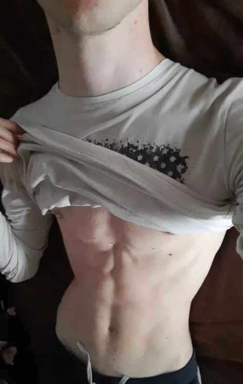 19 twink for handsome dudes and dads, add me jomarcus22