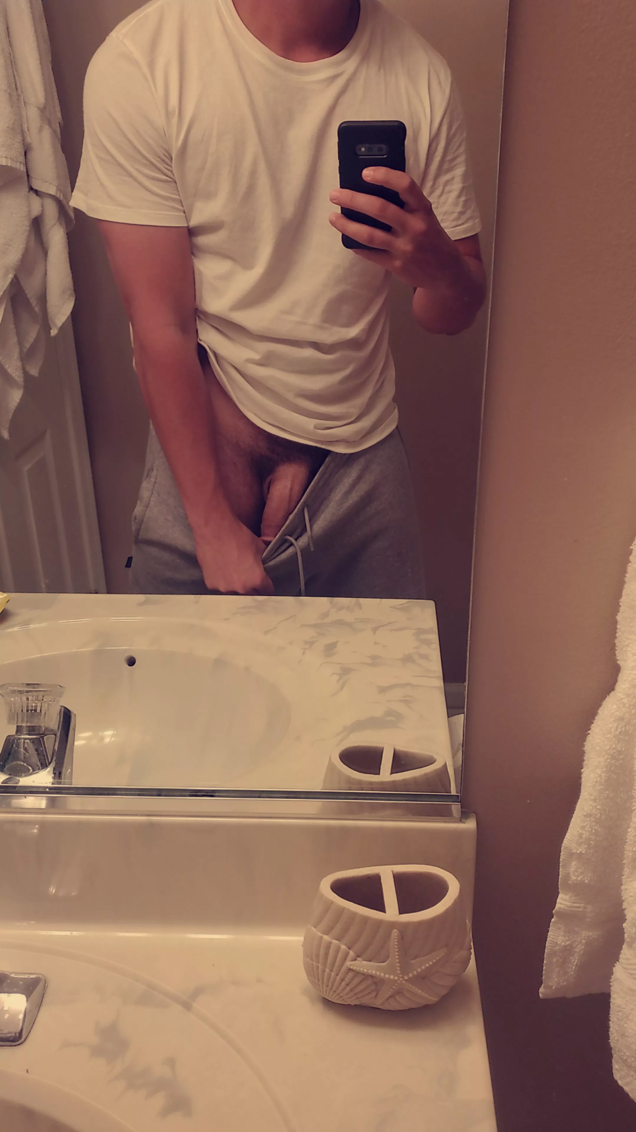 [24] I'm your hung new roommate