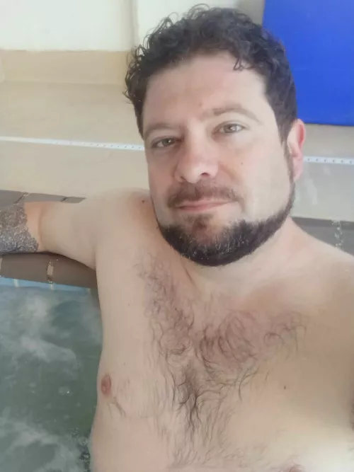 Daddy looking for cake 🤤