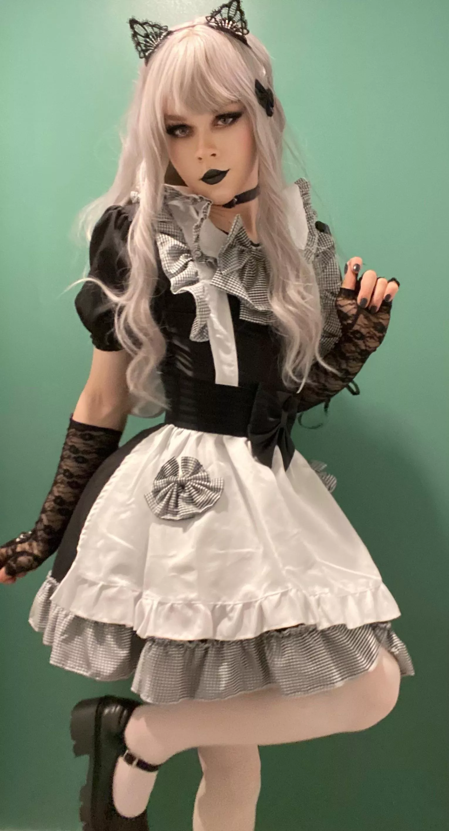 Do I make a cute boy maid?