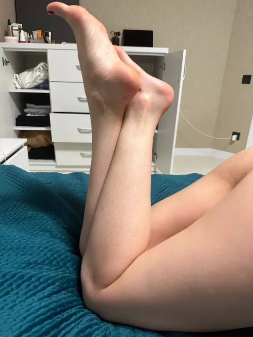 Do you like my legs, write what you would do with them