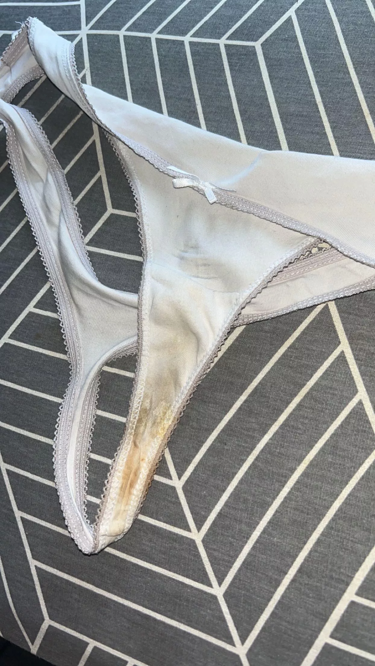 Haven’t posted a pair of my GFs dirty panties for a while😅
