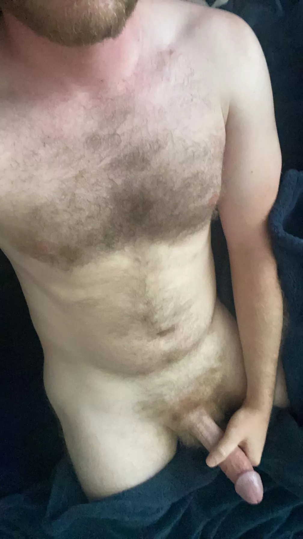 Hey dude, wanna come over and help me with my boner? DMs open, let’s chat and stroke (31)
