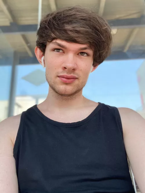 It‘s so damn hot outside. 😩🥵