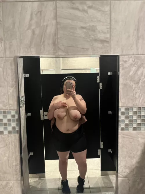 Please place your face in between them