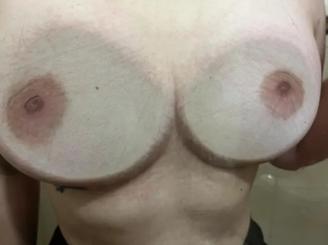 Push me up against the glass and f*