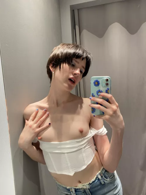 should I be prouf of having no tits?