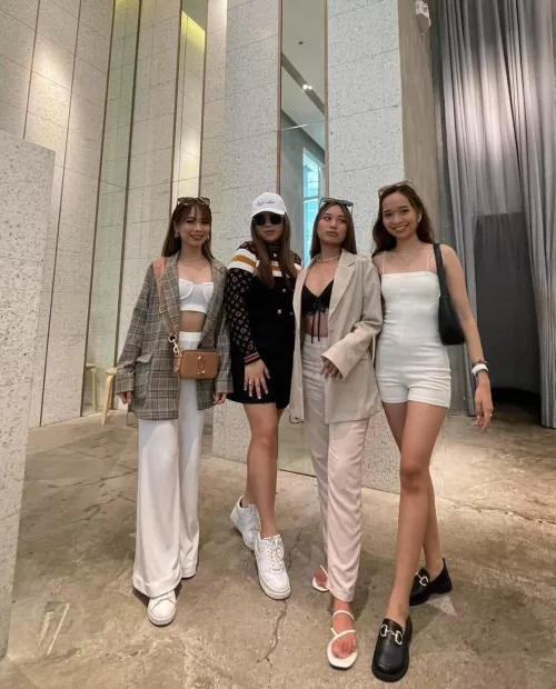 Who is the most fuckable sister?