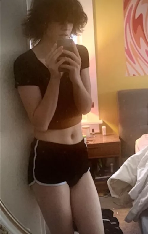 wish someone could cuddle me rn lol