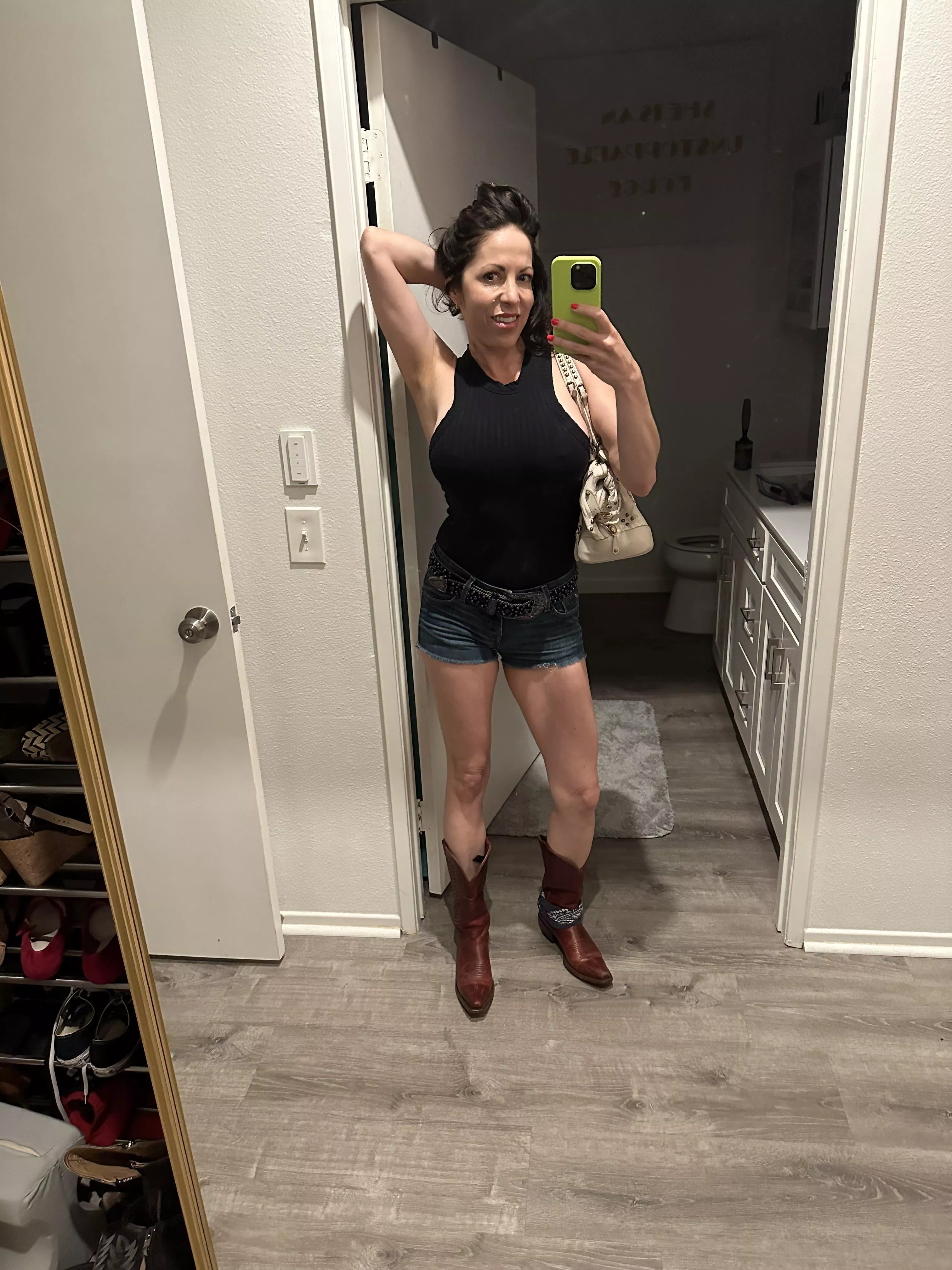 Yeehaw! Another braless night out dancing.