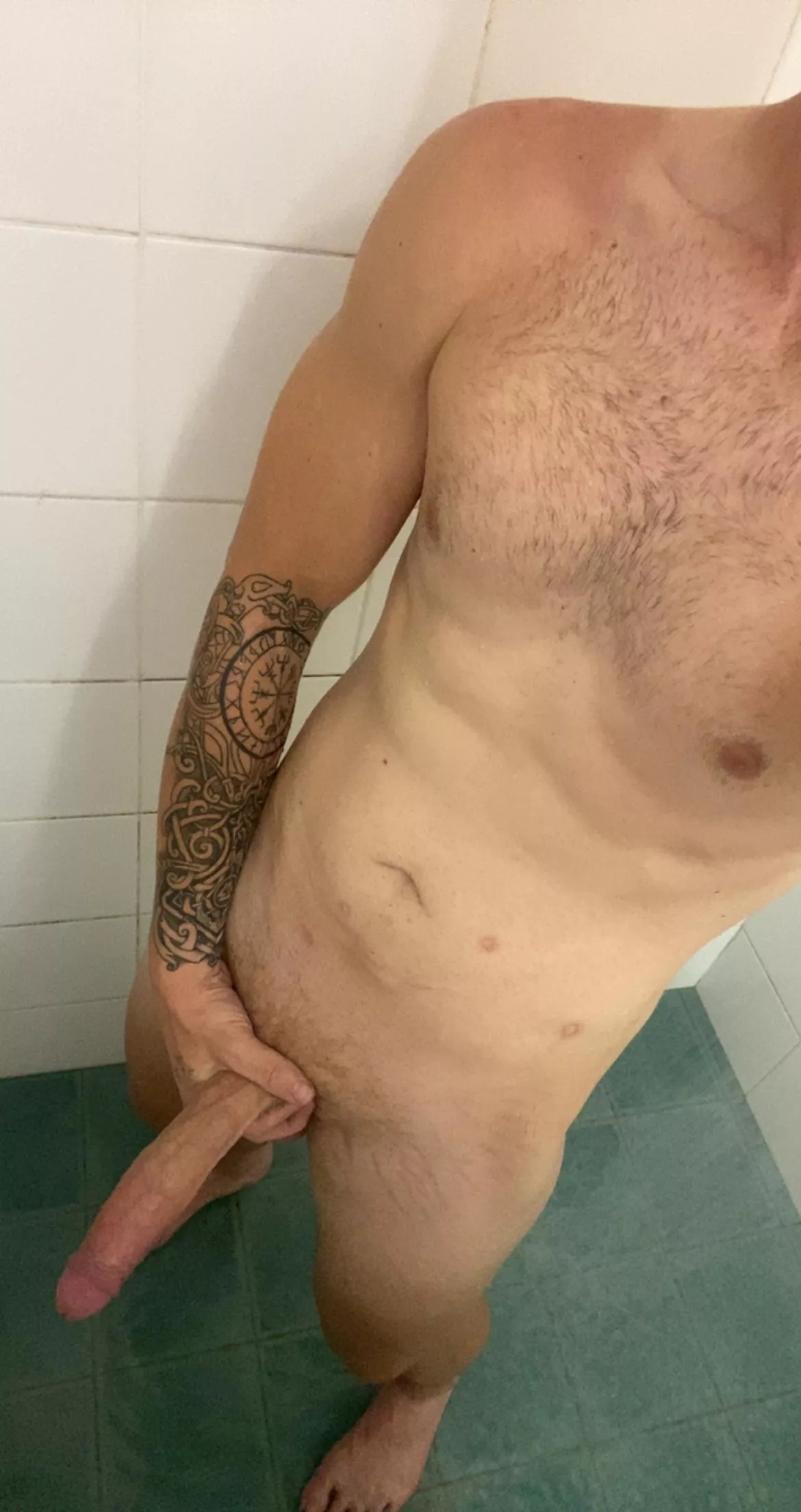 Any ladies fan of Aussies 🤔 first post 🙈 [M26]