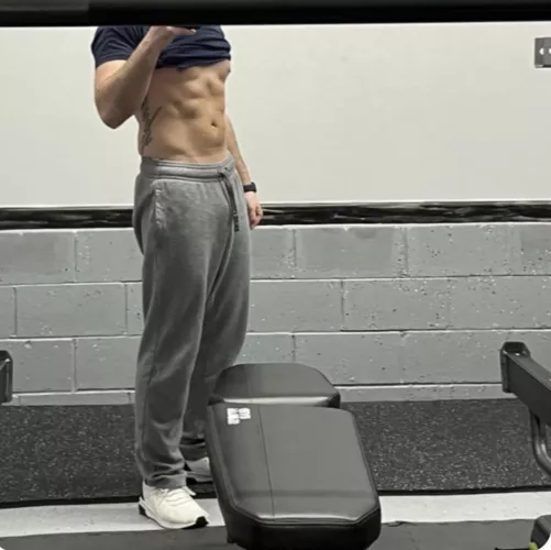 Cardio with a friend can cure those [M]onday blues…