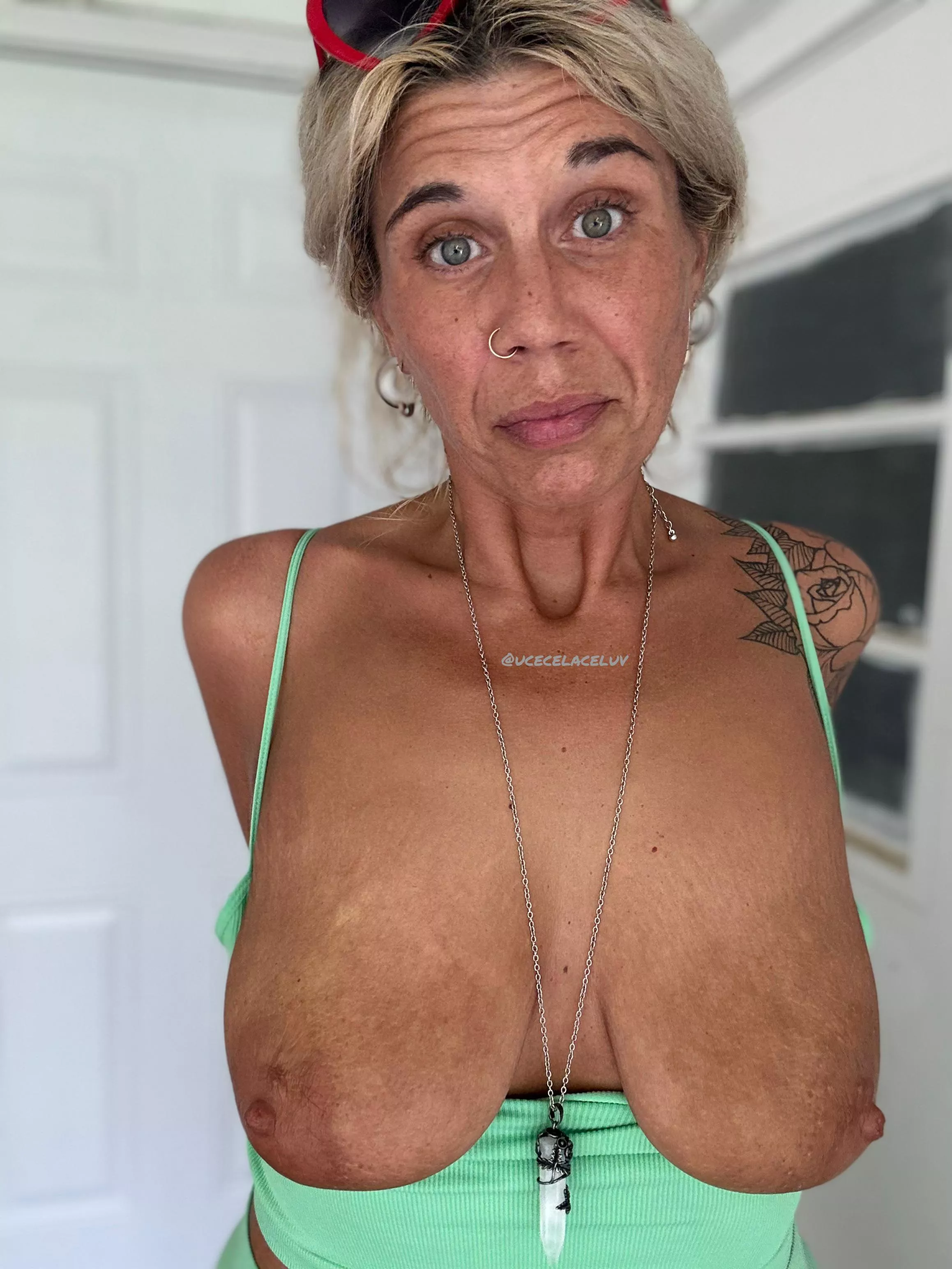 Cum join me for real connections and spicy content! New subs get spicy freebie just for mentioning this post