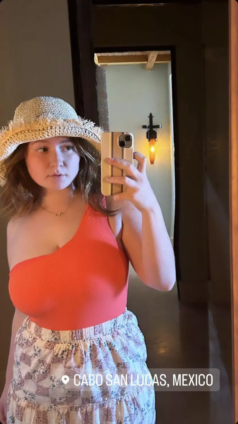 Emma Kenney
