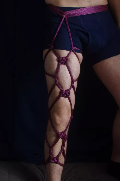 Experimenting with double coin knots and my new photography equipment!