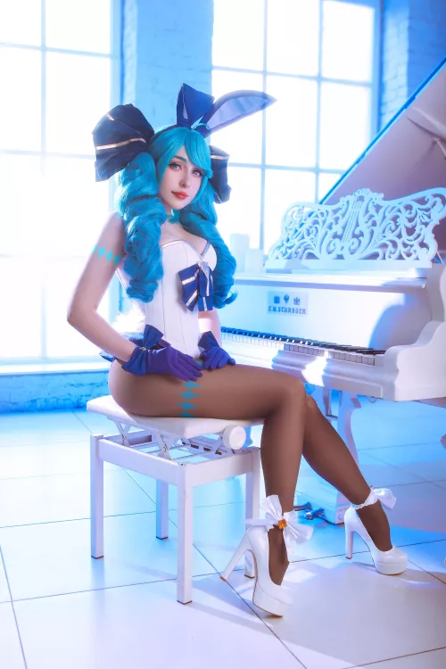 Gwen from League of Legends (MeulinCos)