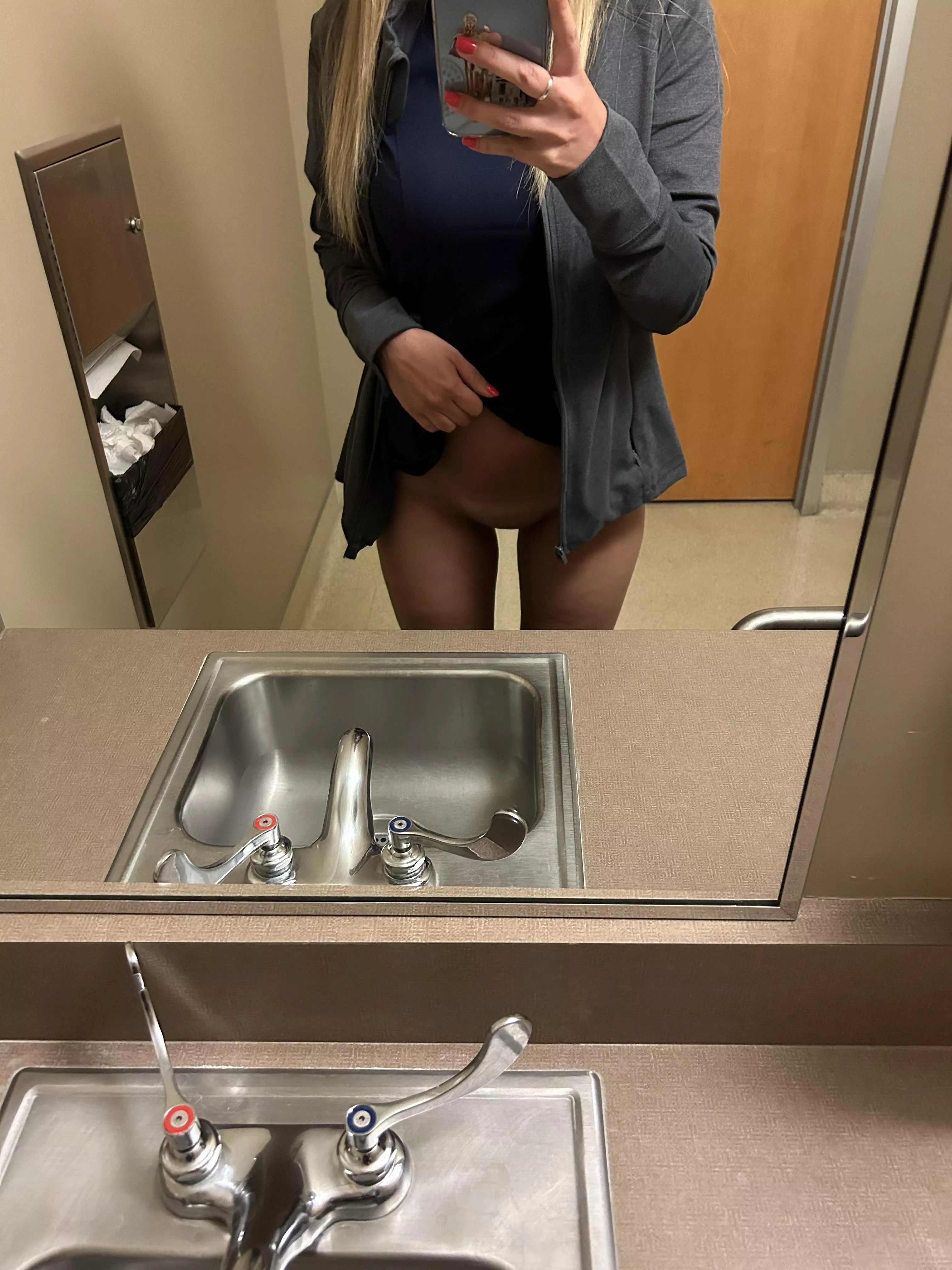 Happy Manic Monday!!