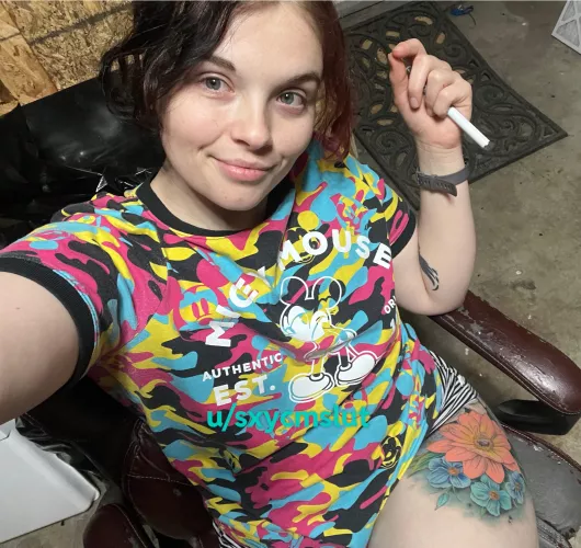 I’m horny, cum smoke with me