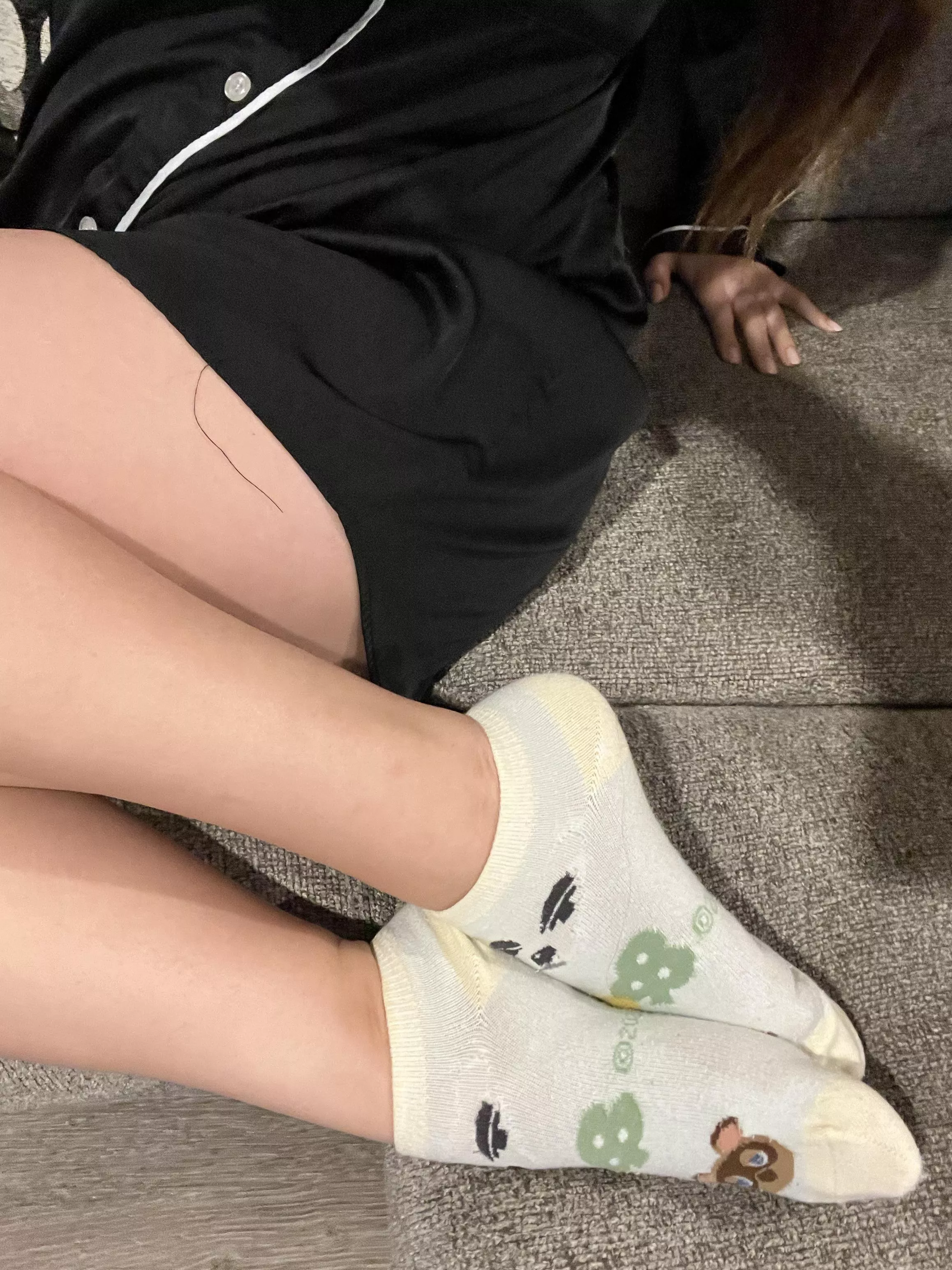 It’s been a long day smell my feet? 😘