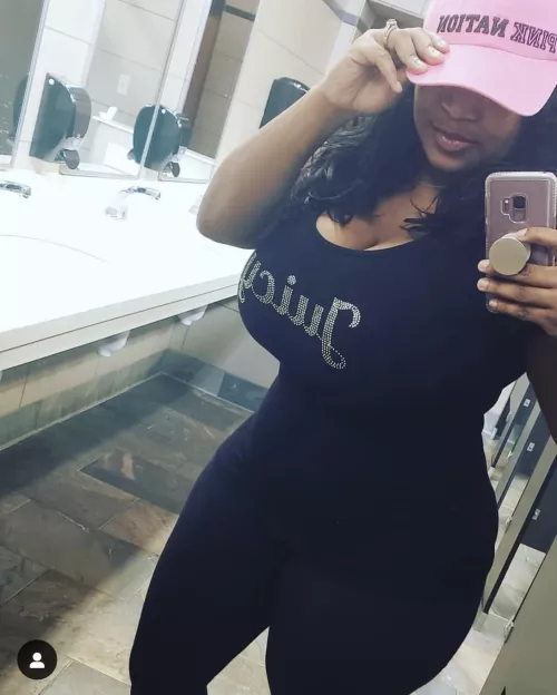 Local Texas MILF just having another HOT summer ;)