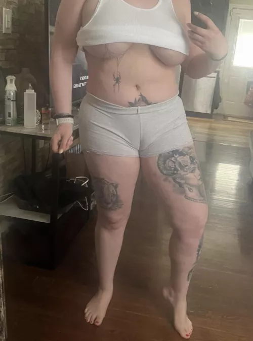 Phat pussy and or phat boobs