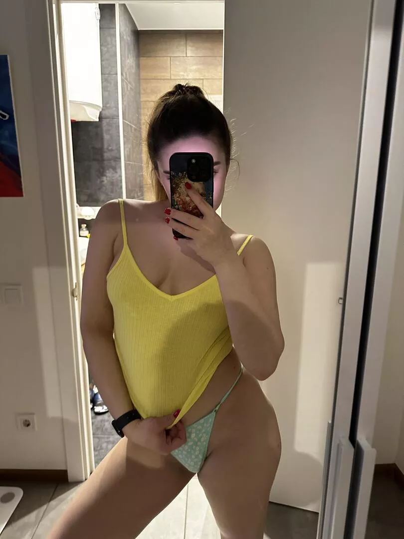 Today I'm horny again