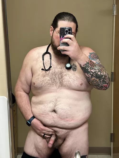 Who wishes I was there nurse today? Chats are open