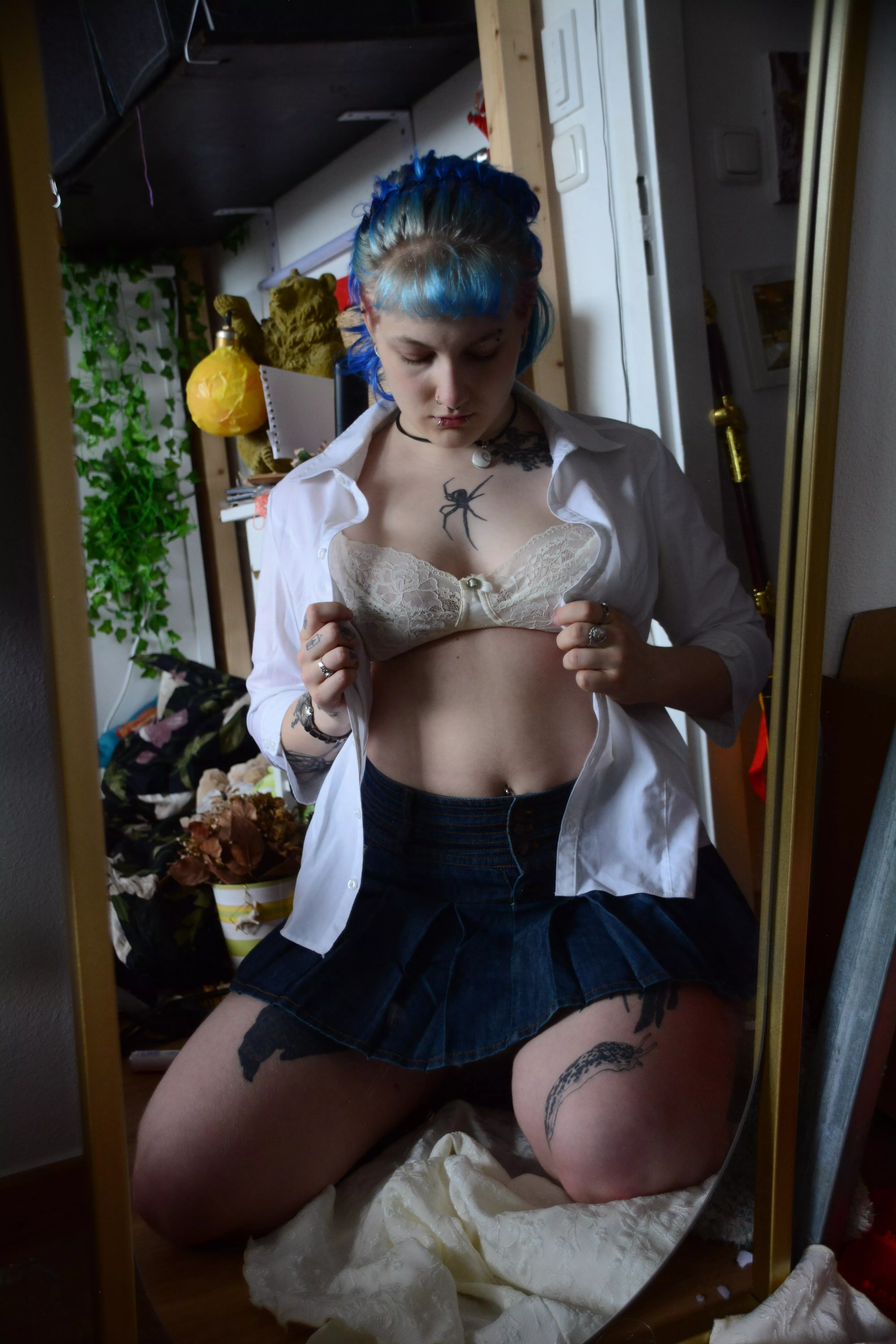 will you help me undress <3