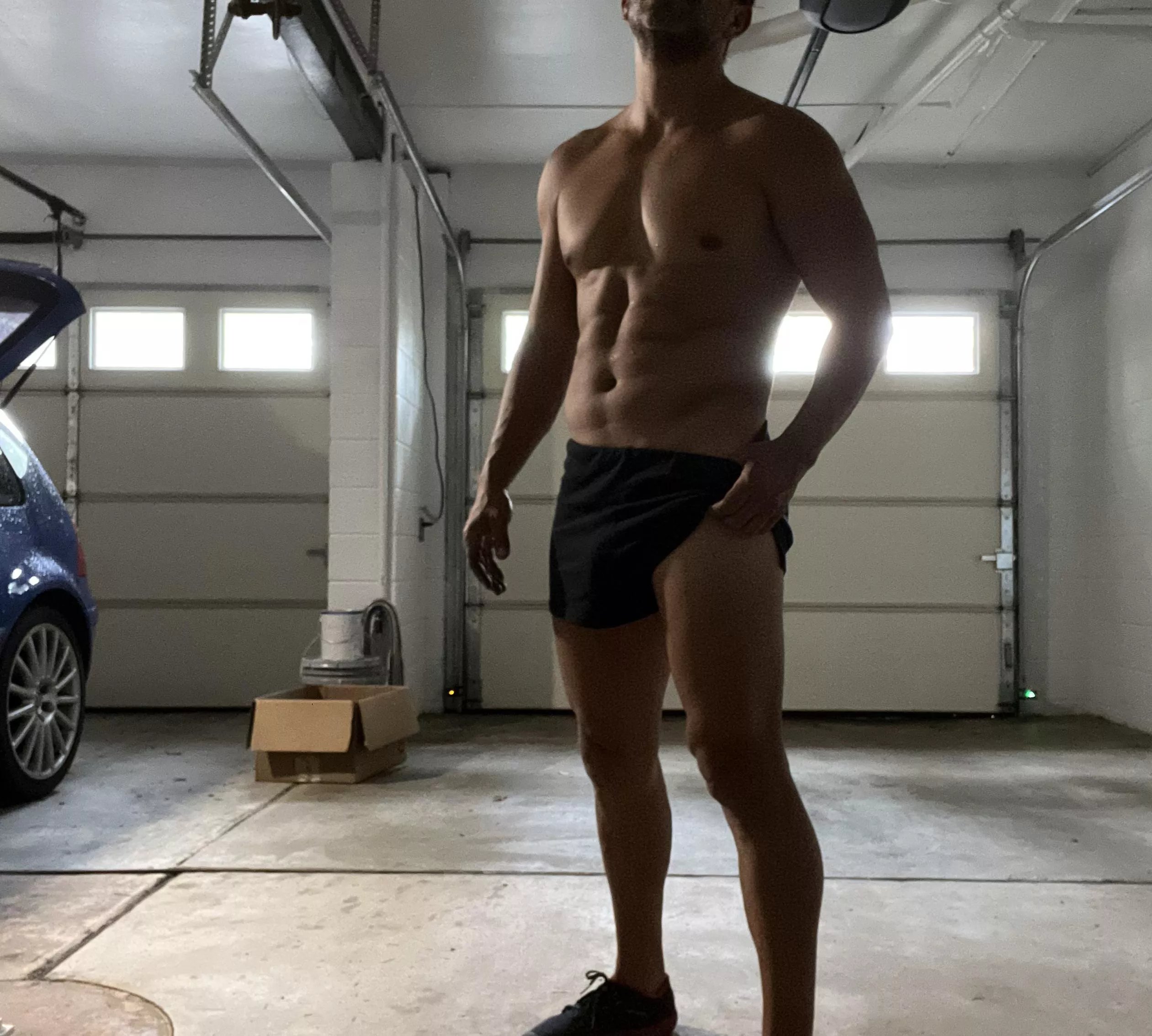 You think any of the neighborhood moms will notice that I sat in bubblegum?