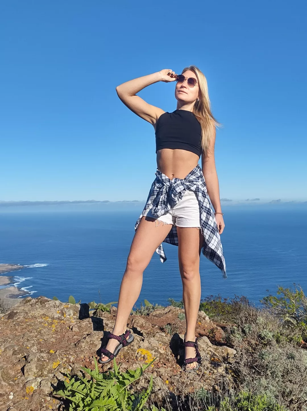 A crop top is the most comfy clothes