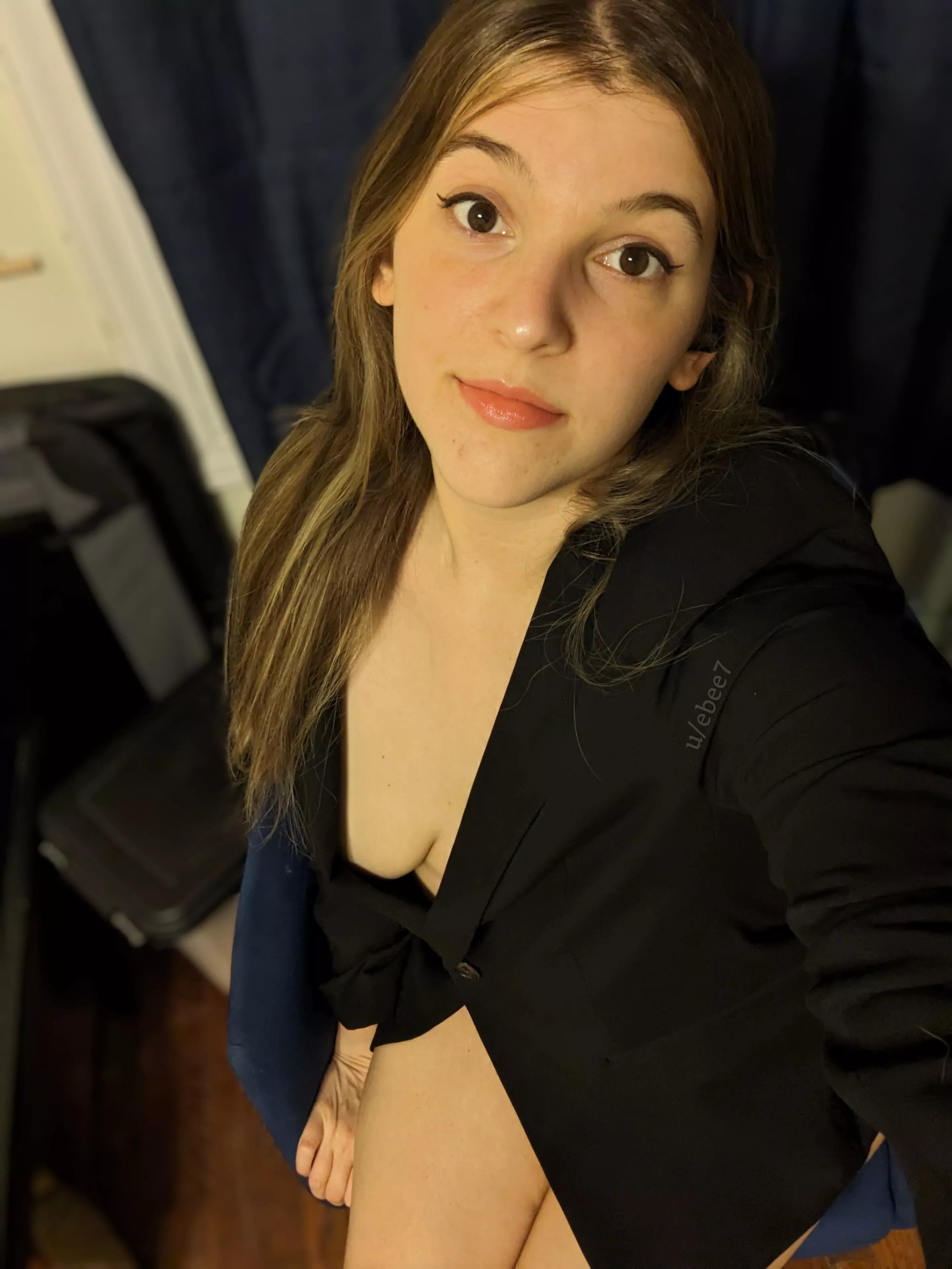 Business majors can be fun too ;3 [F]