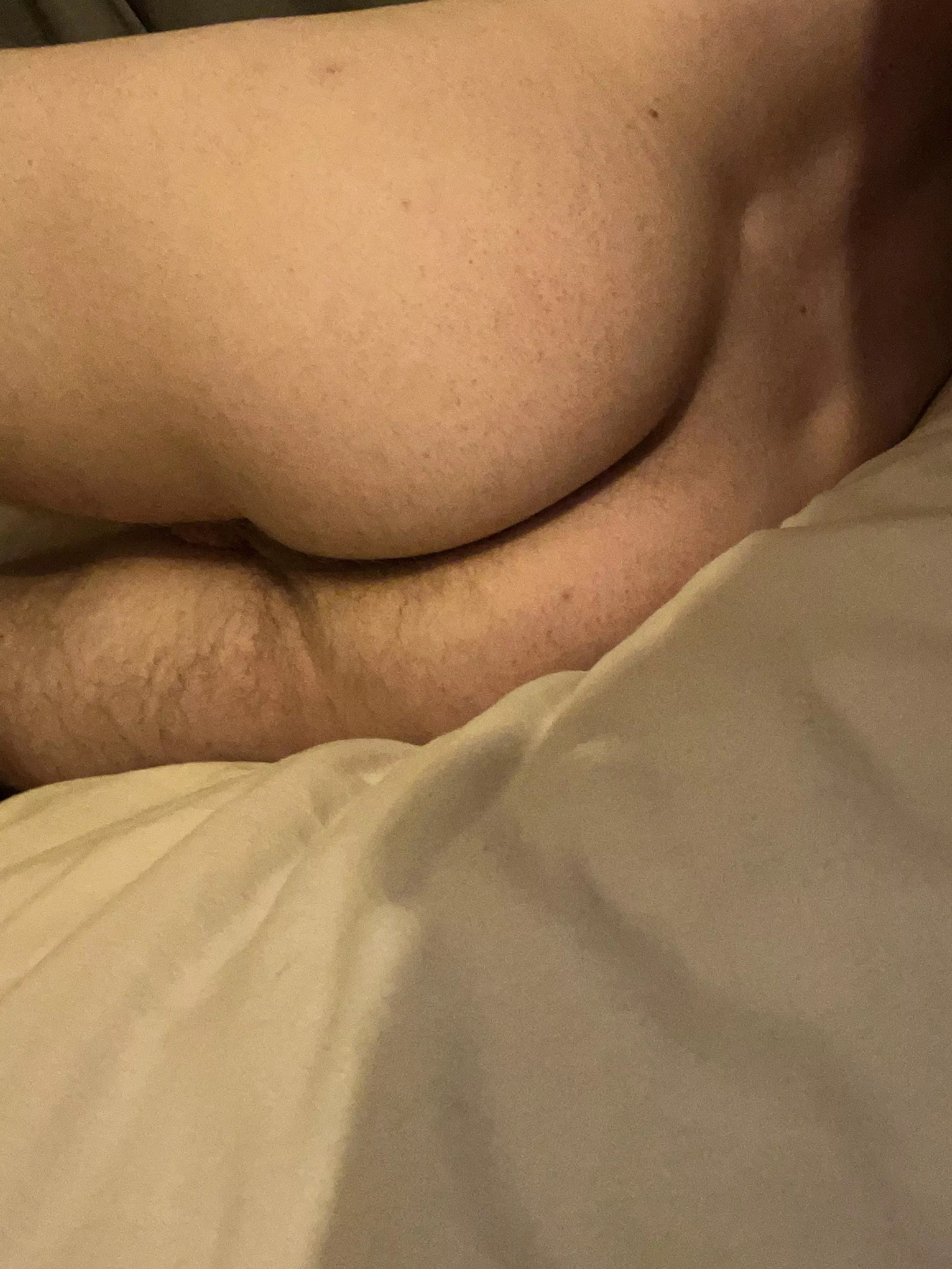 Cheeks in need of clapping