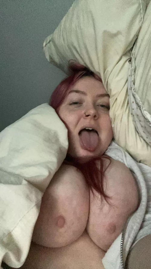 Come suck on mommys tits