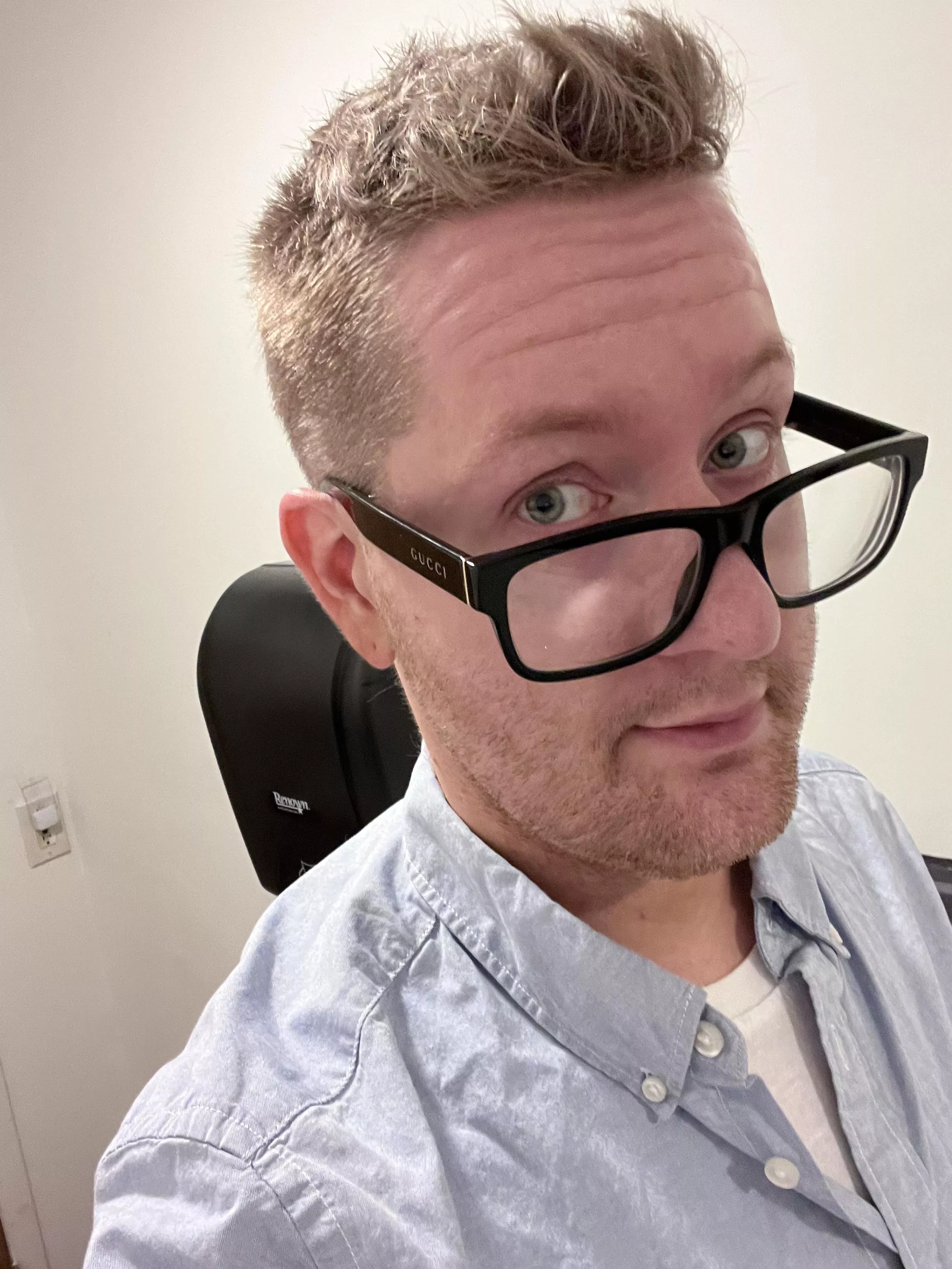 Had to take advantage of that good bathroom lighting