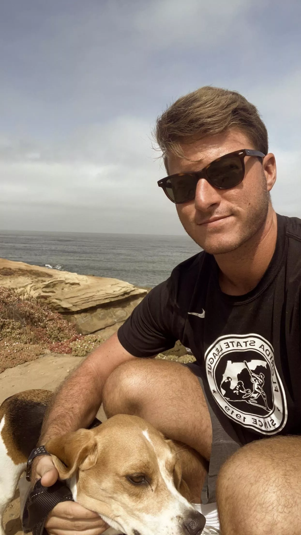 He didn’t want to be in the picture 😩😮💨 He didn’t want to be in the picture 😩😮💨