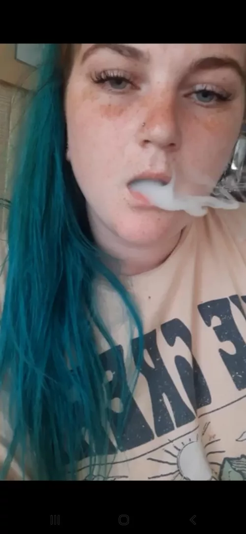 I know you love watching the smoke come out of my mouth 👀