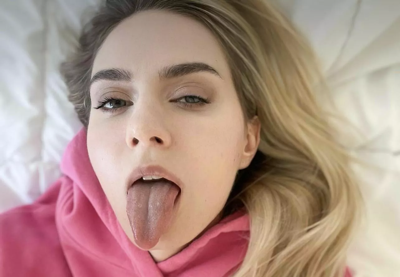 I'm waiting for you my daddy, don't stop