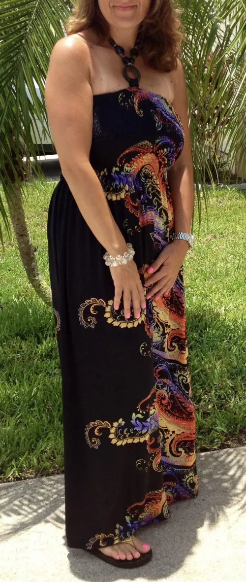 Mom of 2. 52 yo. Want to see me nude?