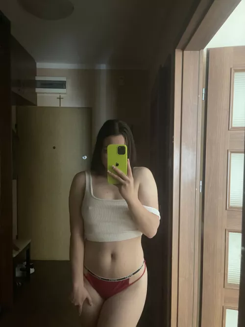 Your daily reminder to jerk off to me