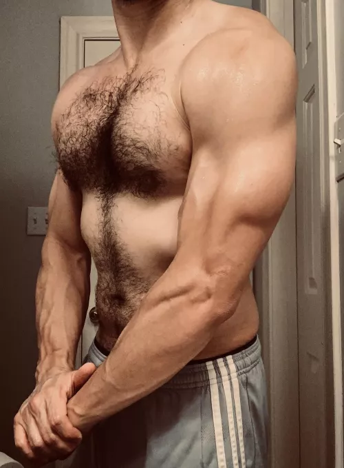 [36] Morning workout. Check!