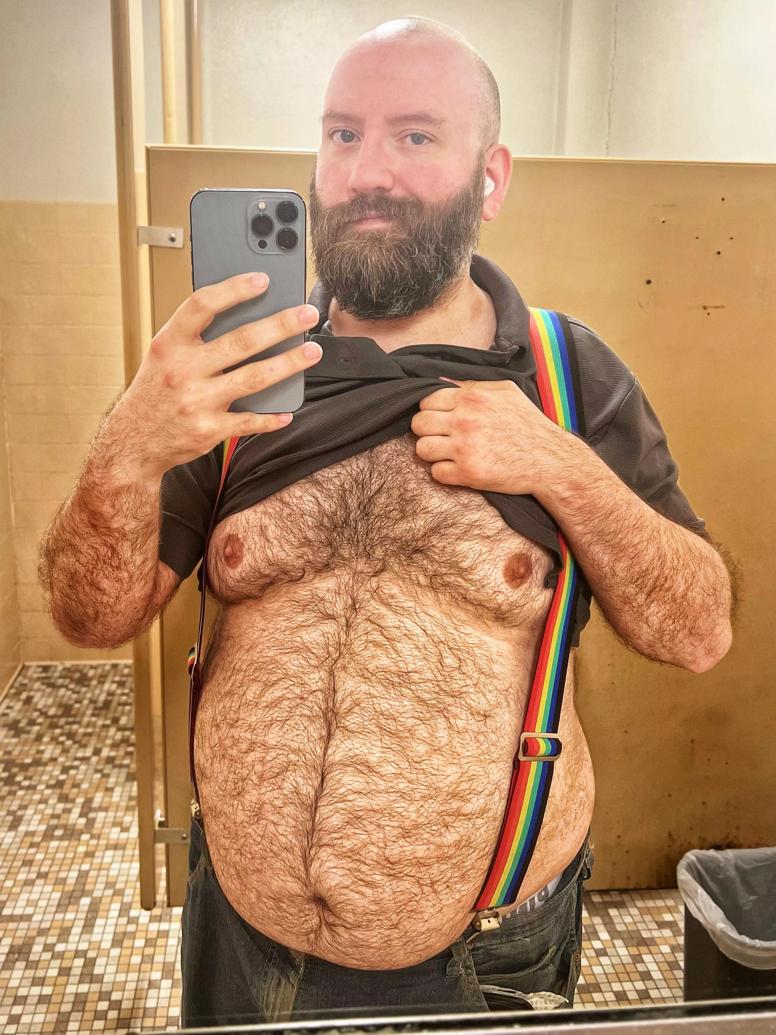 (36m) gay bear