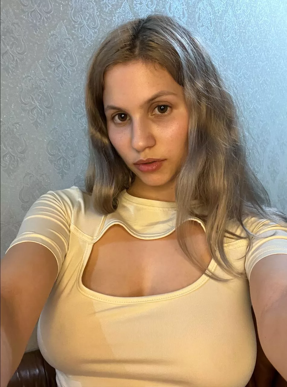 All the sunshine I’m getting is making my freckles show through