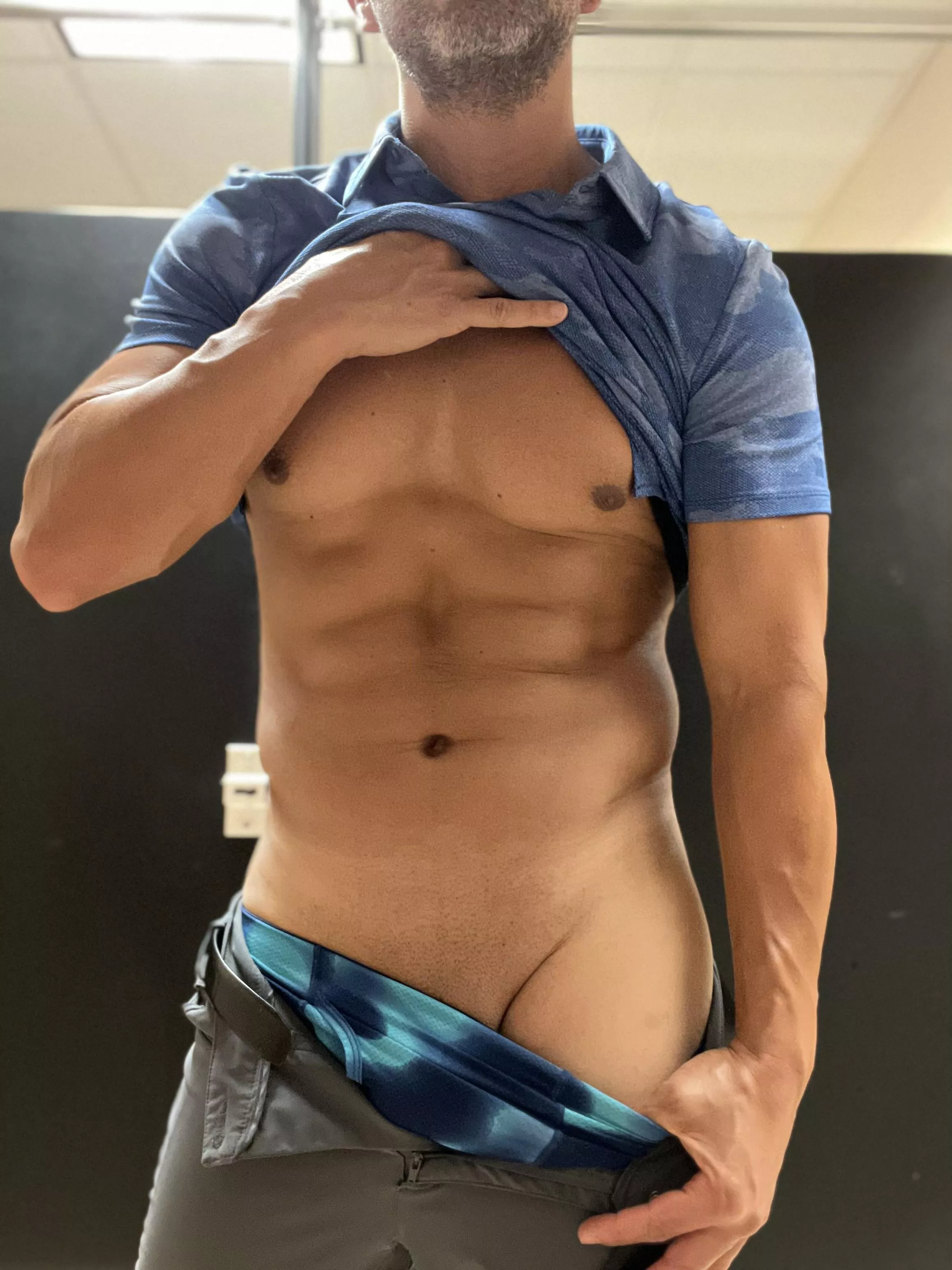 Bored at work, wanna sneak into a stall with me?